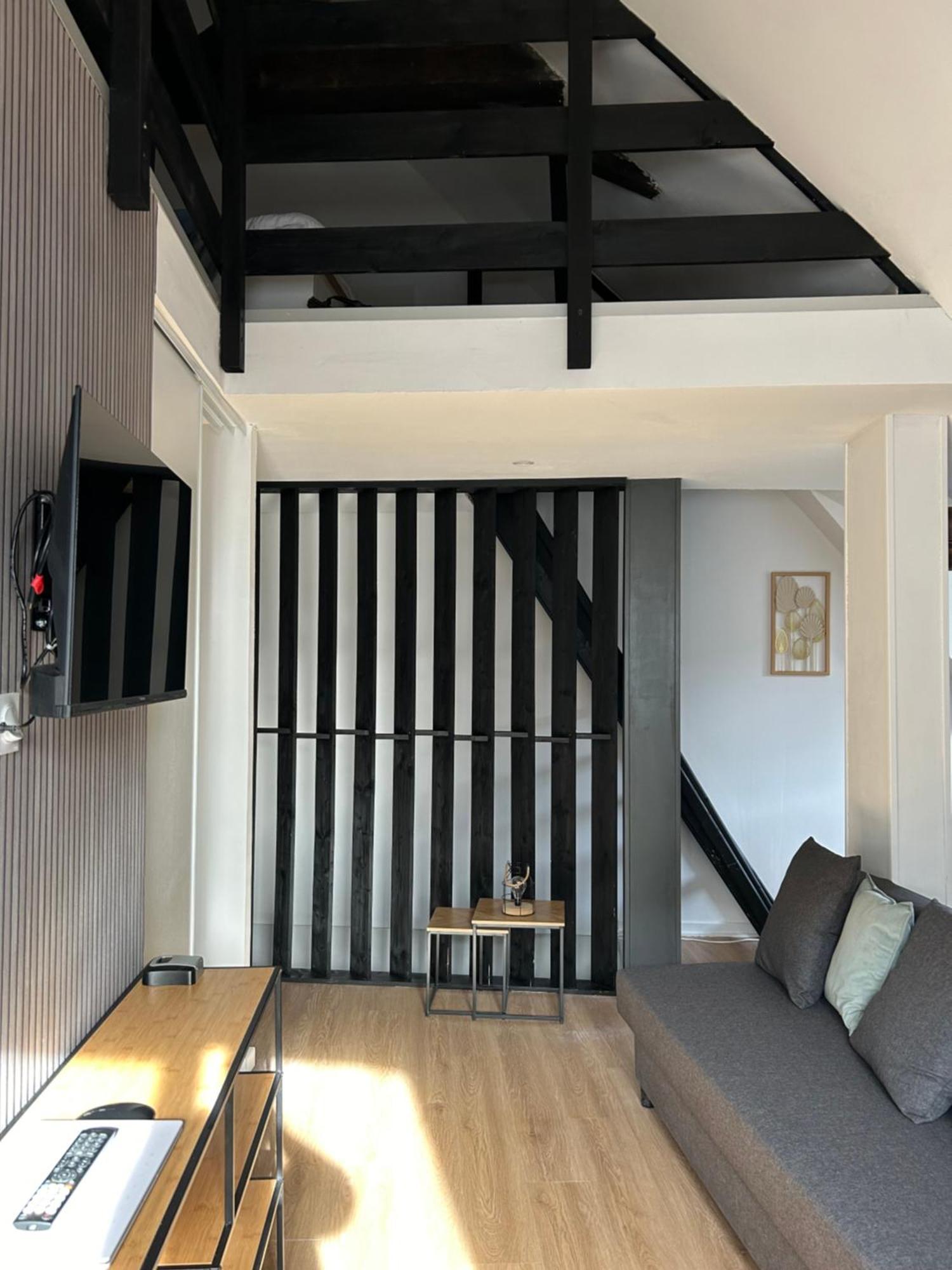 Apartmán Le Repos De La Meuse Givet Exteriér fotografie