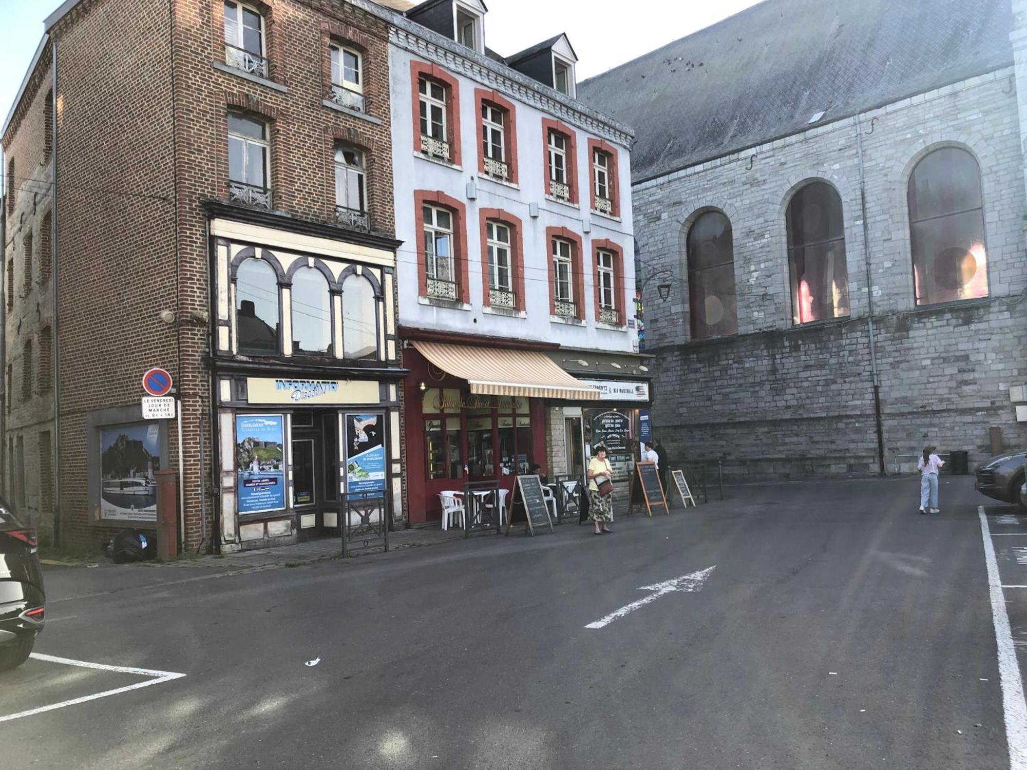 Apartmán Le Repos De La Meuse Givet Exteriér fotografie